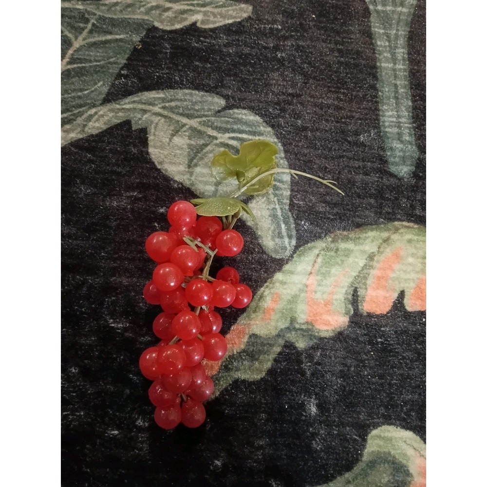 Vintage Faux Red Grape Cluster Plastic Fruit Kitchen Decor 7" Mid Century